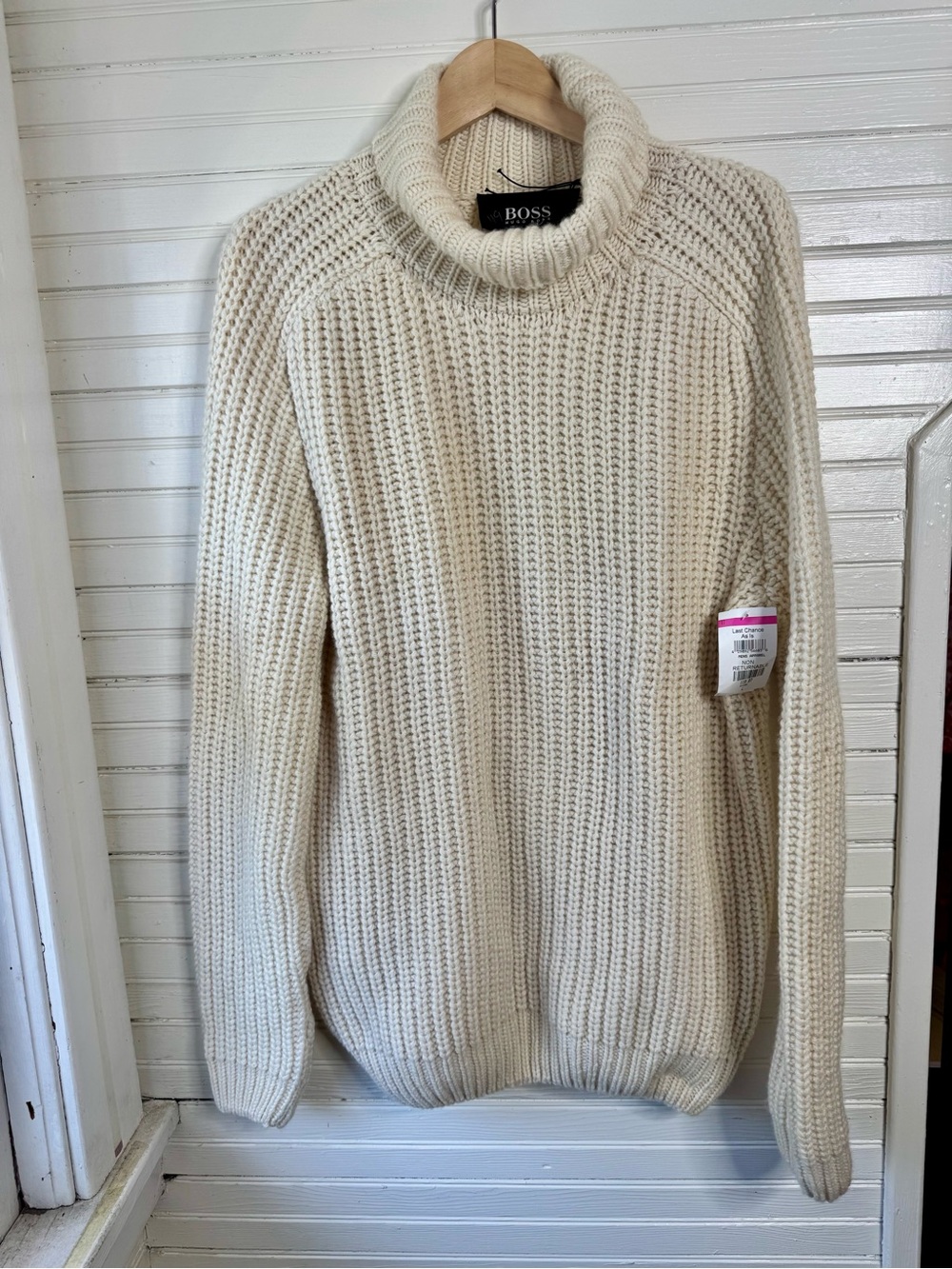 BOSS Hugo Boss Men’s 100% cashmere Cream Ribbed Turtleneck Sweater